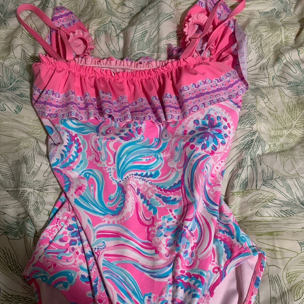 Womens Lilly Pultizer swimsuit